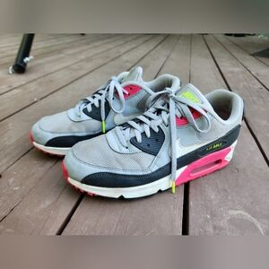 Nike Air Max 90 Essential Mens Shoes Wolf-Grey White Pink Lime
